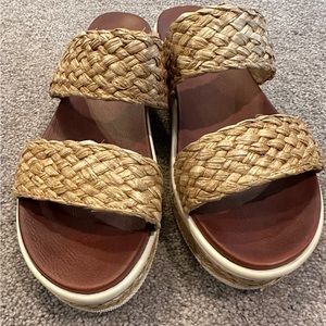 BN Mia straw Slides - comfy and easy to wear